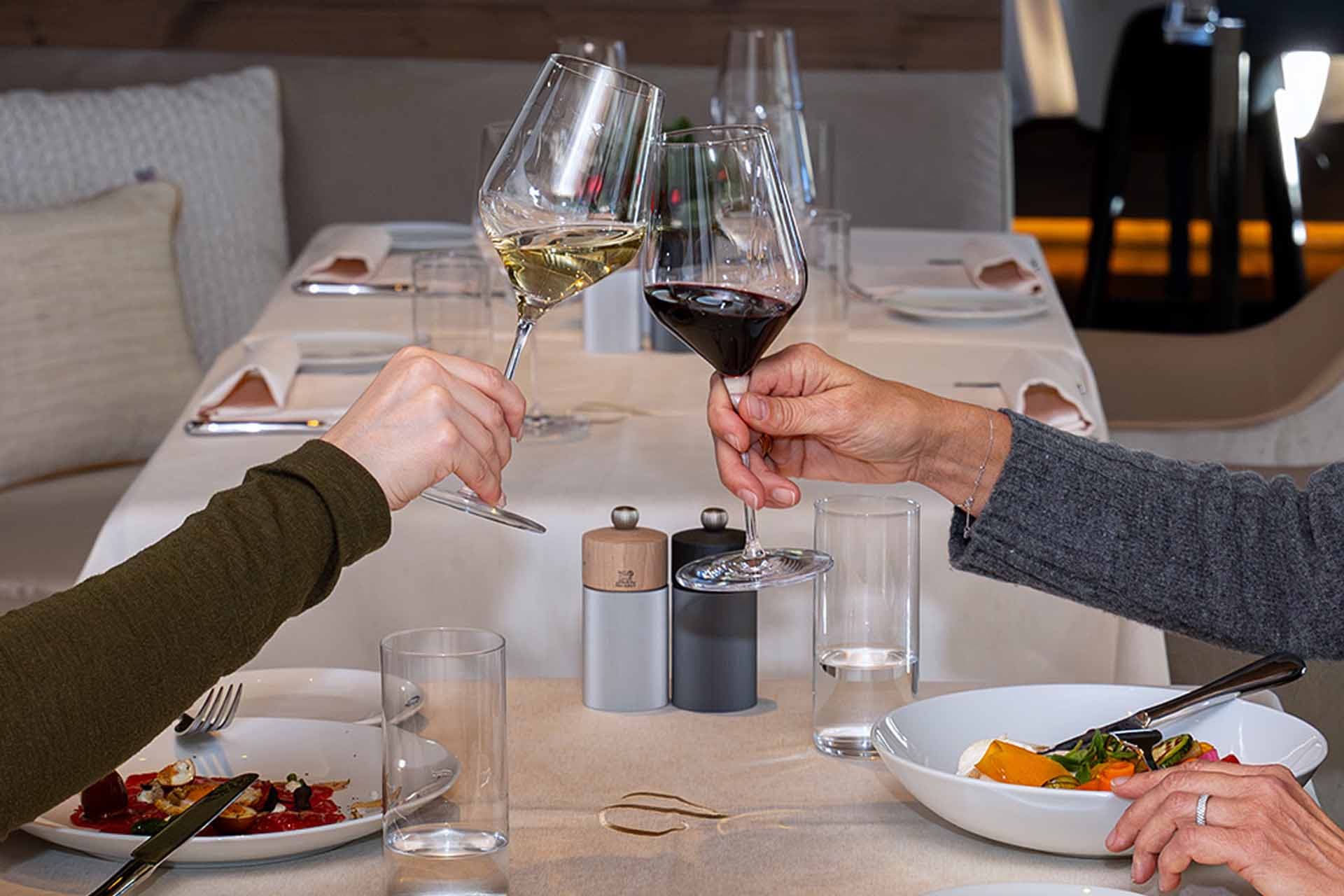 Repas au restaurant du Valrose à Rougemont dans le Pays-d’Enhaut